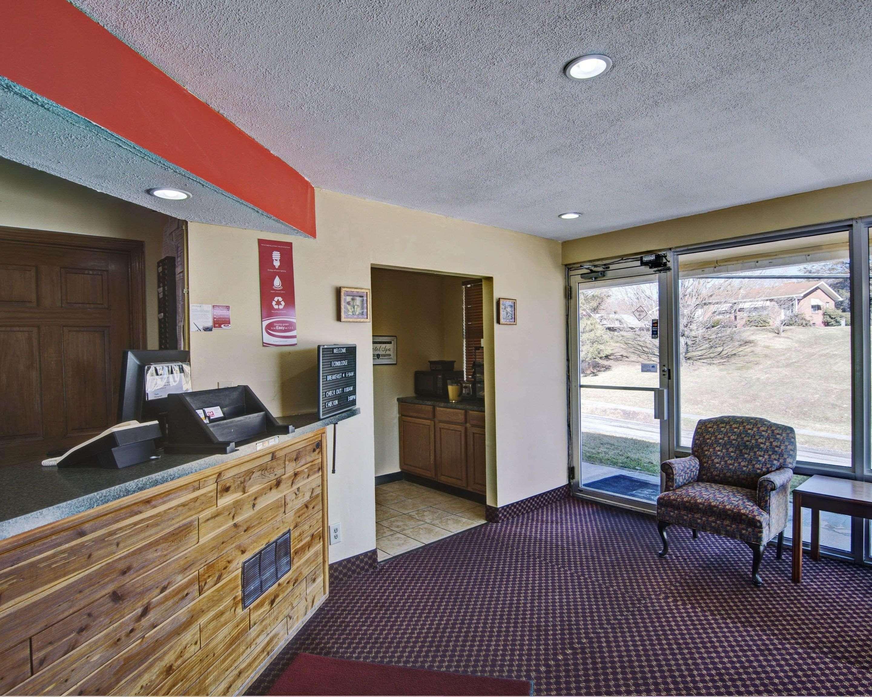 Econo Lodge Near Bluefield College Dış mekan fotoğraf
