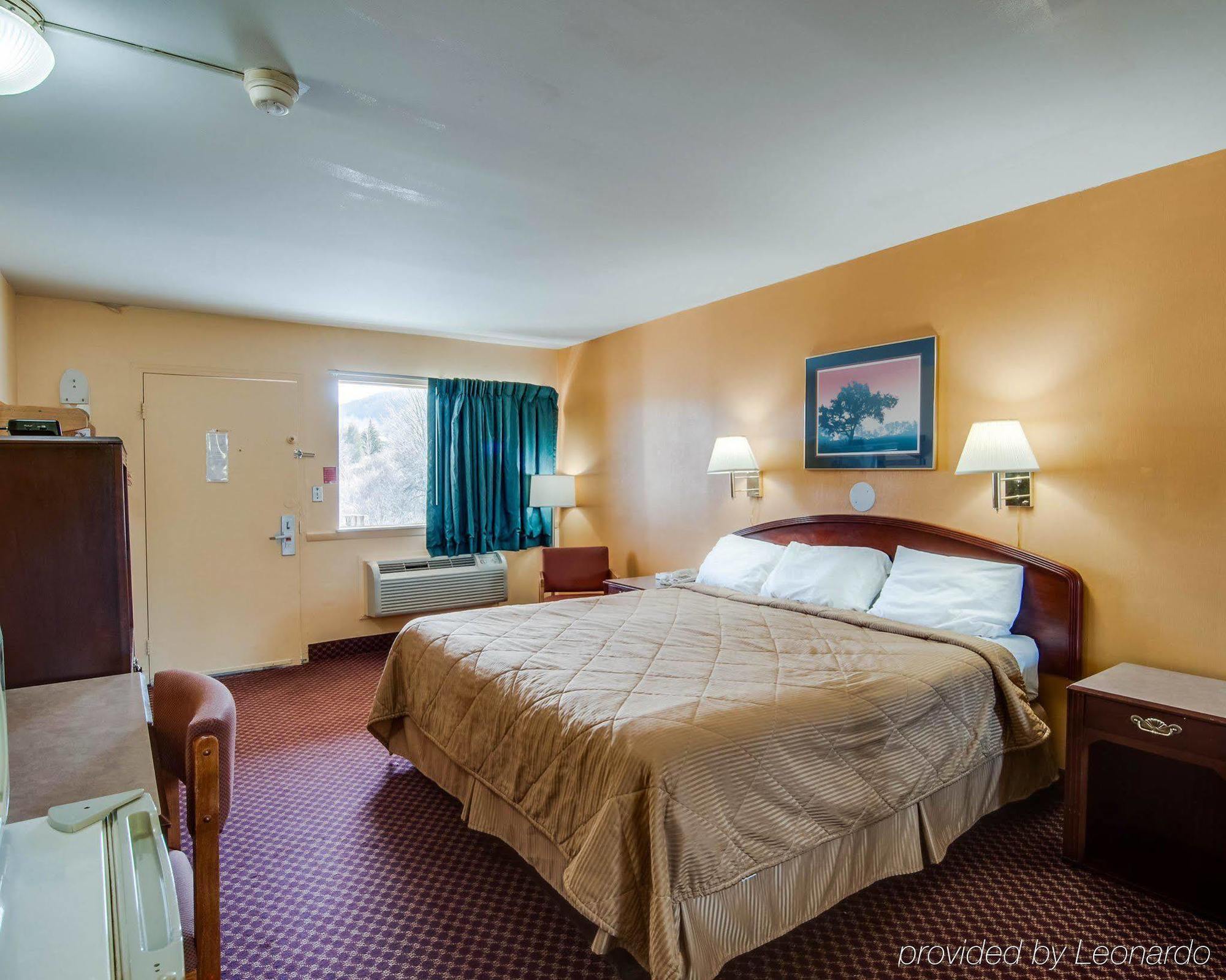 Econo Lodge Near Bluefield College Dış mekan fotoğraf