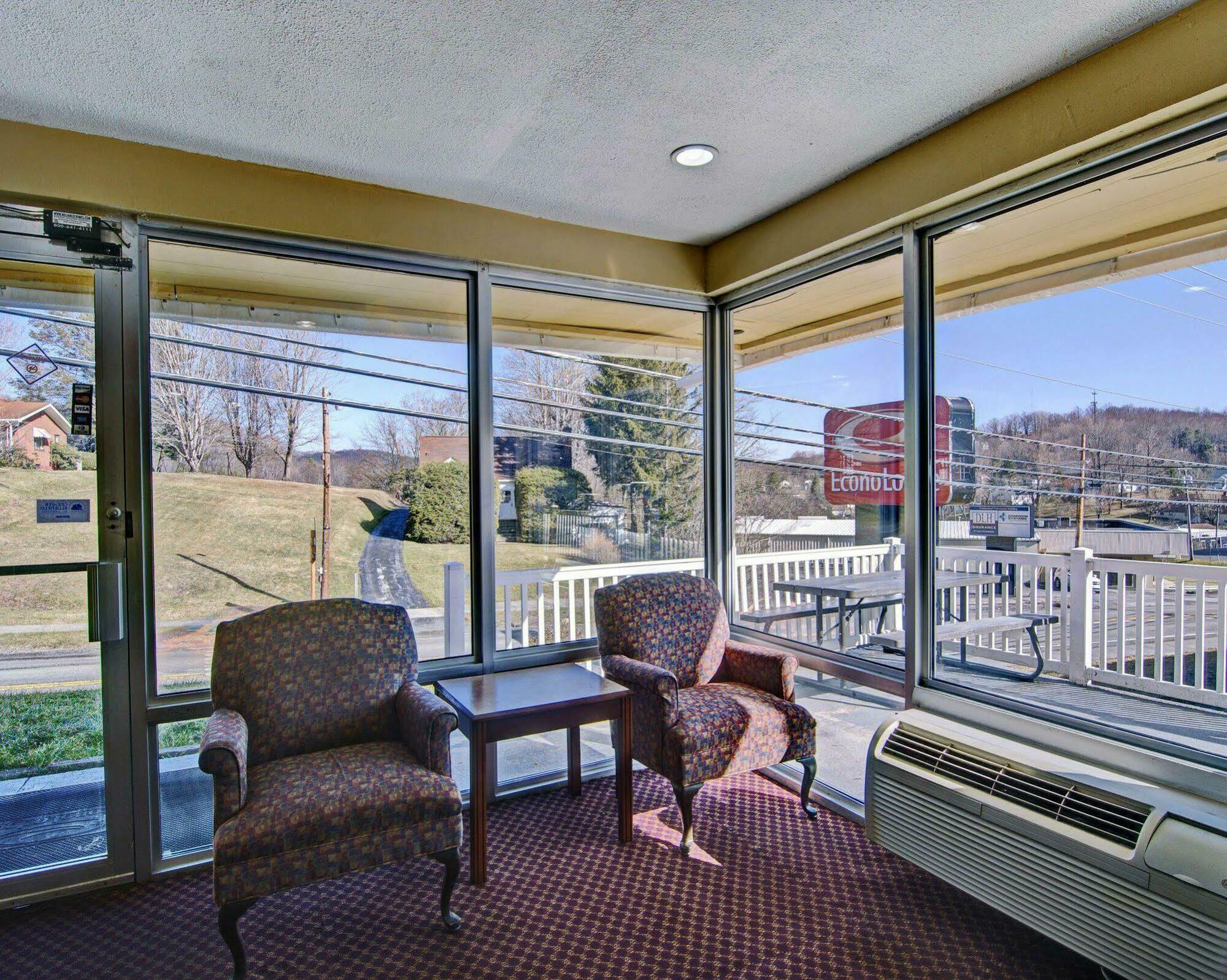 Econo Lodge Near Bluefield College Dış mekan fotoğraf