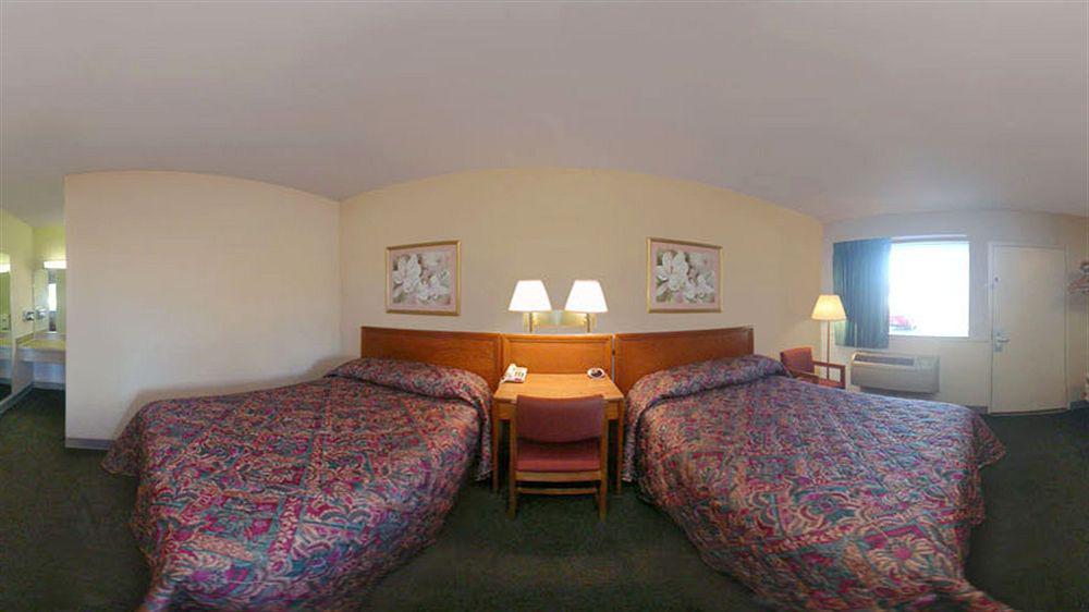Econo Lodge Near Bluefield College Dış mekan fotoğraf